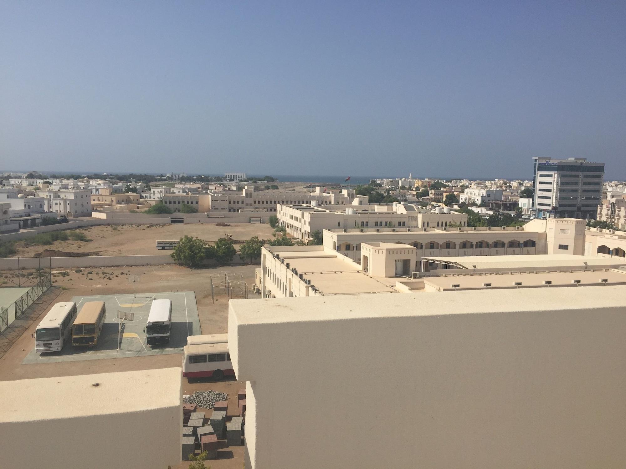 Midan Hotel Suites มัสกัต ภายนอก รูปภาพ