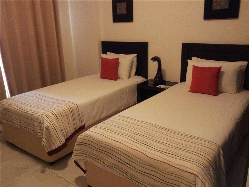 Midan Hotel Suites มัสกัต ภายนอก รูปภาพ