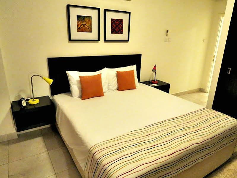Midan Hotel Suites มัสกัต ภายนอก รูปภาพ