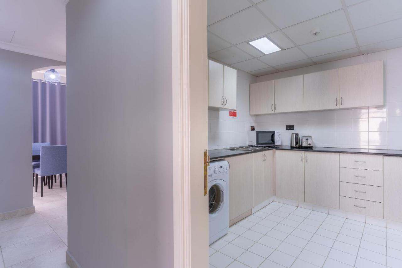Midan Hotel Suites มัสกัต ภายนอก รูปภาพ